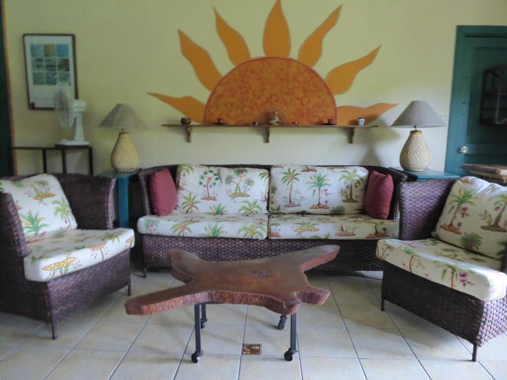 Lucky Bug Bed And Breakfast Nuevo Arenal Szoba fotó