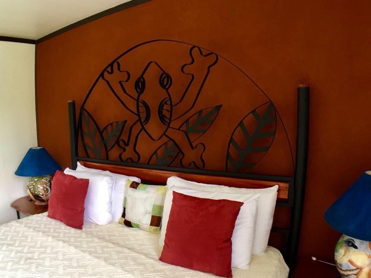 Lucky Bug Bed And Breakfast Nuevo Arenal Kültér fotó